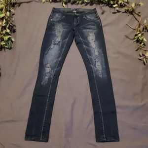 THREADS jeans.              #168
